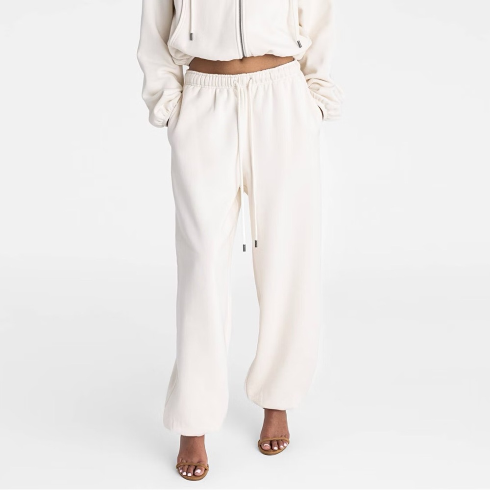 KBB by KAHLANA Women's High-Rise Straight Leg 'The Dwayne Sweats' KBB sweatpants